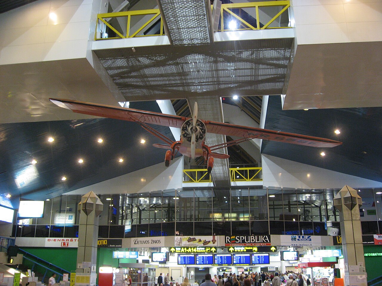 Vilnius Airport departures hall